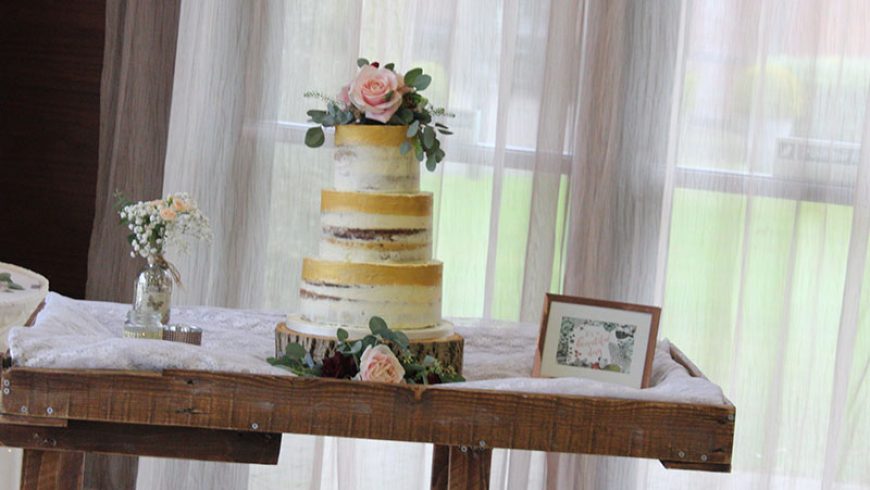 Clandeboye Lodge Wedding Cakes Bangor