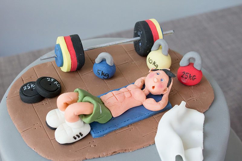 Gym-Work-Out-Birthday-Cake.jpg