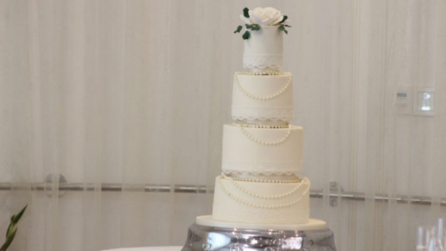 Crawfordsburn Wedding Cake