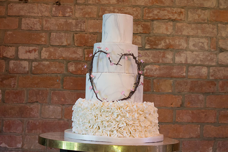  Wedding  Cake  trends Northern  Ireland  Bakery