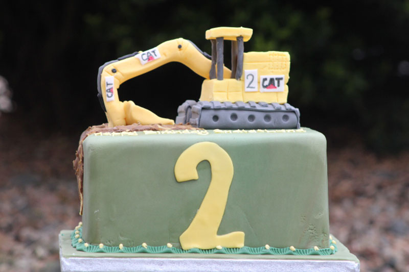 JCB-Digger-Birthday-Cake.jpg